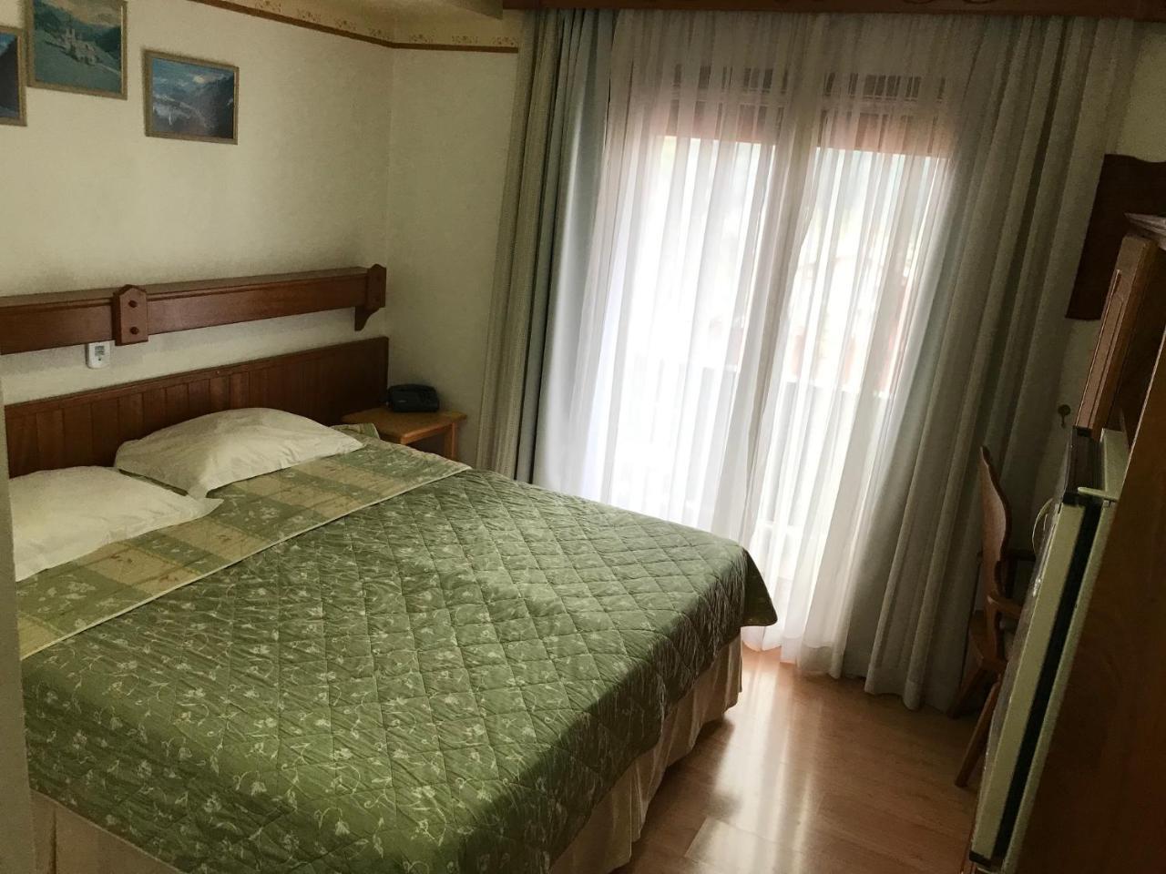 Hotel Tirol Treze Tílias Eksteriør bilde