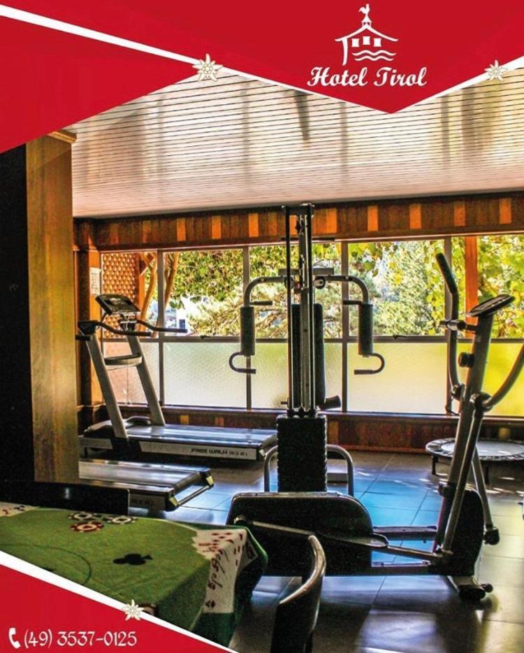 Hotel Tirol Treze Tílias Eksteriør bilde